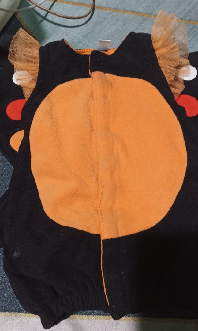 Butterfly baby costume (Category: Babies & Kids Fashion) located in Quezon City. Submitted by lynkirth (Listing ID 1341822332, Image 2). Description: .