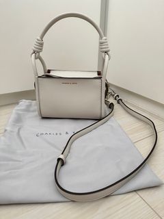 （分類：）位於 。 由 kathy99015ka 提交（商品編號 1342422201，圖片 1）。簡介： 。