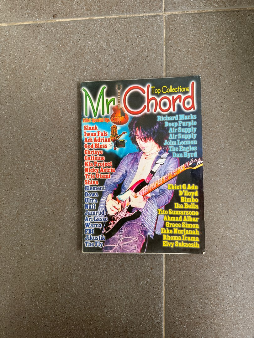Chord gitar kuno jadul vintage buku jadul, Antik, Pajangan di Carousell