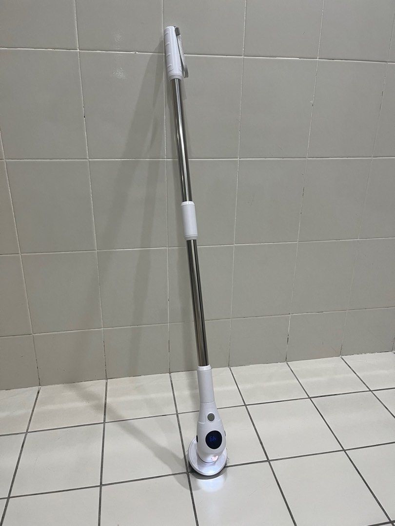 Cordless Multi Function Brush (Category: Cleaning Tools & Supplies) located in Balakong. Submitted by chemigirl (Listing ID 1342331844, Image 1). Description: Charging by Type C Wireless Functionality .