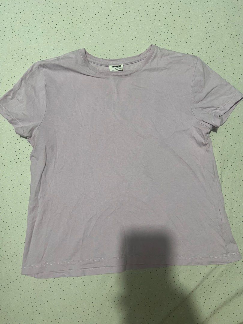 Cotton On slim fit shirt (Category: Blouses) located in Malabon City. Submitted by lesthriftmnl (Listing ID 1342397169, Image 1). Description: Ganda ng fit and tela nya no flaws used once Large on tag bought for 600 on cotton on.