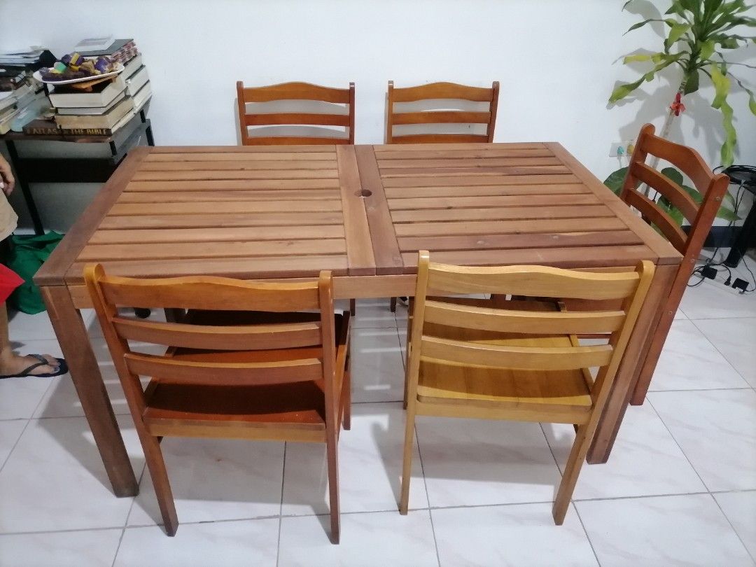 Dining table set (Category: Tables & Sets) located in Quezon City. Submitted by kc_luxxeshop (Listing ID 1342371962, Image 2). Description: IKEA ung table.. And adjustable sya.. Pwede sya pa lakihan.. 141 cm length 79 width 72 height.