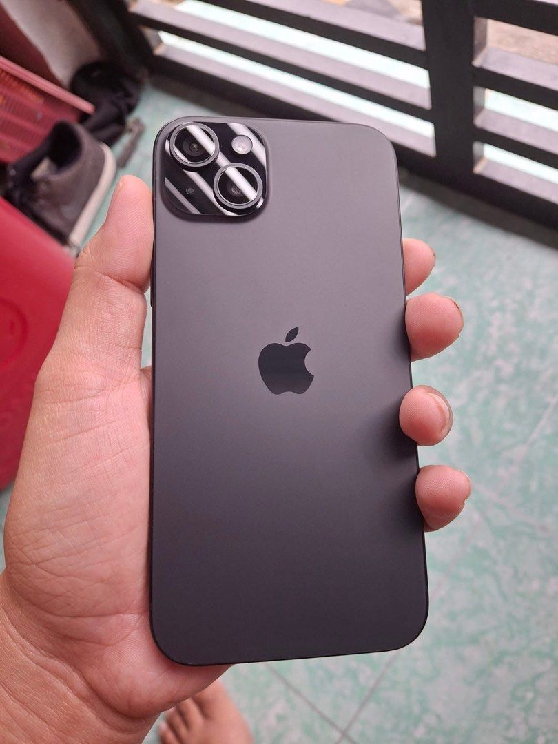 FORSALE (Category: iPhone 15 Series) located in Manila. Submitted by sacreatiha03713 (Listing ID 1342452053, Image 2). Description: IPHONE 15 PLUS 45,000 SLIGHT NEG.. SWAP 48,000 128/NTC SMART LOCKED 100% BATTERY HEALTH 5 CYCLE COUNT 2MONTHS USED SINANLA SAMIN DINA NATUBOS UNIT ONLY AND CASE MARIKINA/AREA.