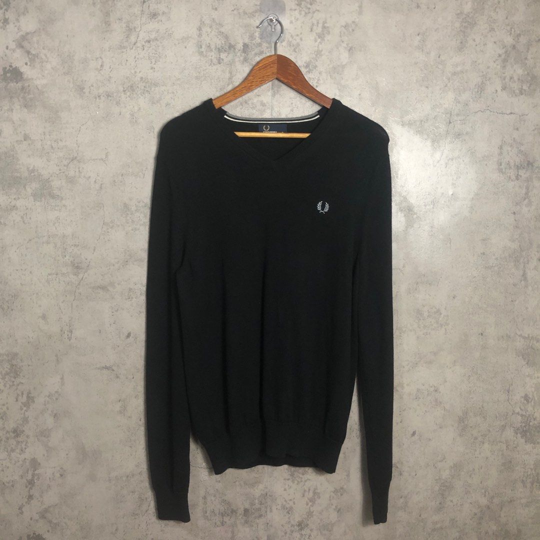 Fred Perry Knitted V-neck (Category: Activewear) located in Quezon City. Submitted by cityboycrates_ph (Listing ID 1342434237, Image 1). Description: Fred Perry 29 inches length 20 inches width Excellent Condition Color rate 9.5/10 No flaws.