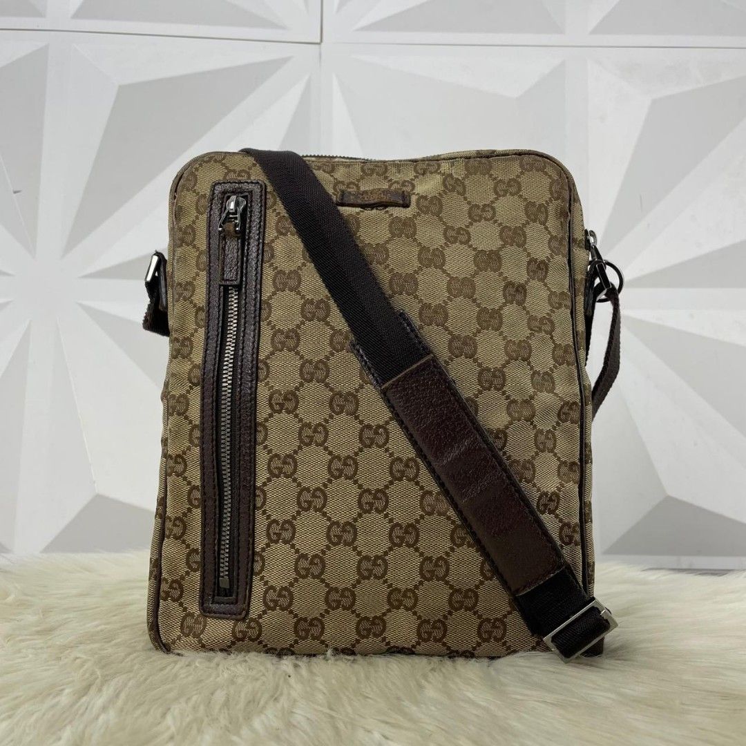 Gucci GG authentic Canvas Shoulder Bag Beige Brown slingbag