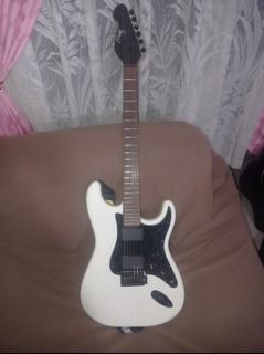 JCRAFT STRATOCASTER ELECTRIC GUITAR