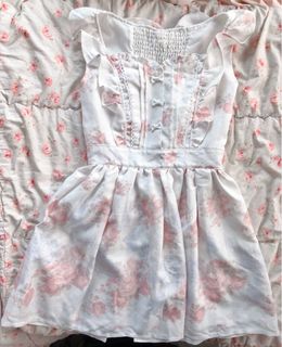 (Category: ) located in . Submitted by duchesscharmcaster (Listing ID 1342396942, Image 1). Description: .