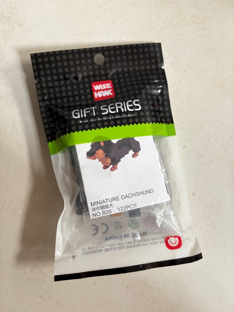 Miniature Dachshund Micro size building blocks 4 x 4mm, Hobbies & Toys ...