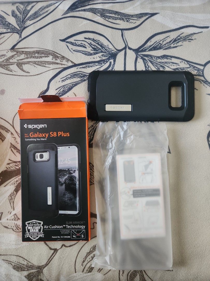 New Spigen original galaxy s8 plus case (Category: Cases & Sleeves) located in Makati City. Submitted by bargain_hunt (Listing ID 1342334513, Image 1). Description: brand new fixed price.