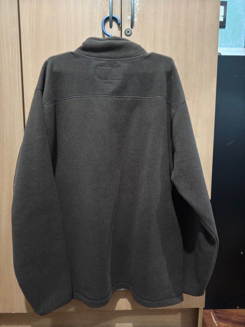 Old Navy Dark Brown half zip (Category: Coats, Jackets and Outerwear) located in Manila. Submitted by dosells (Listing ID 1342345733, Image 2). Description: Dark brown old navy half zip jacket Size: XL.