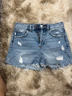 (Category: ) located in . Submitted by poshthreadsph (Listing ID 1342417012, Image 1). Description: .