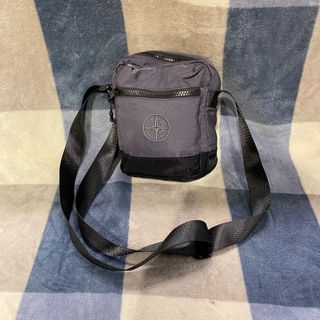 (Kategori: ) berada di . Dikirim oleh agnesiastore (ID iklan 1342426056, Gambar 1). Deskripsi: .