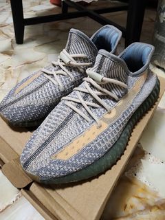 1 000 affordable yeezy boost For Sale Sneakers Carousell Singapore