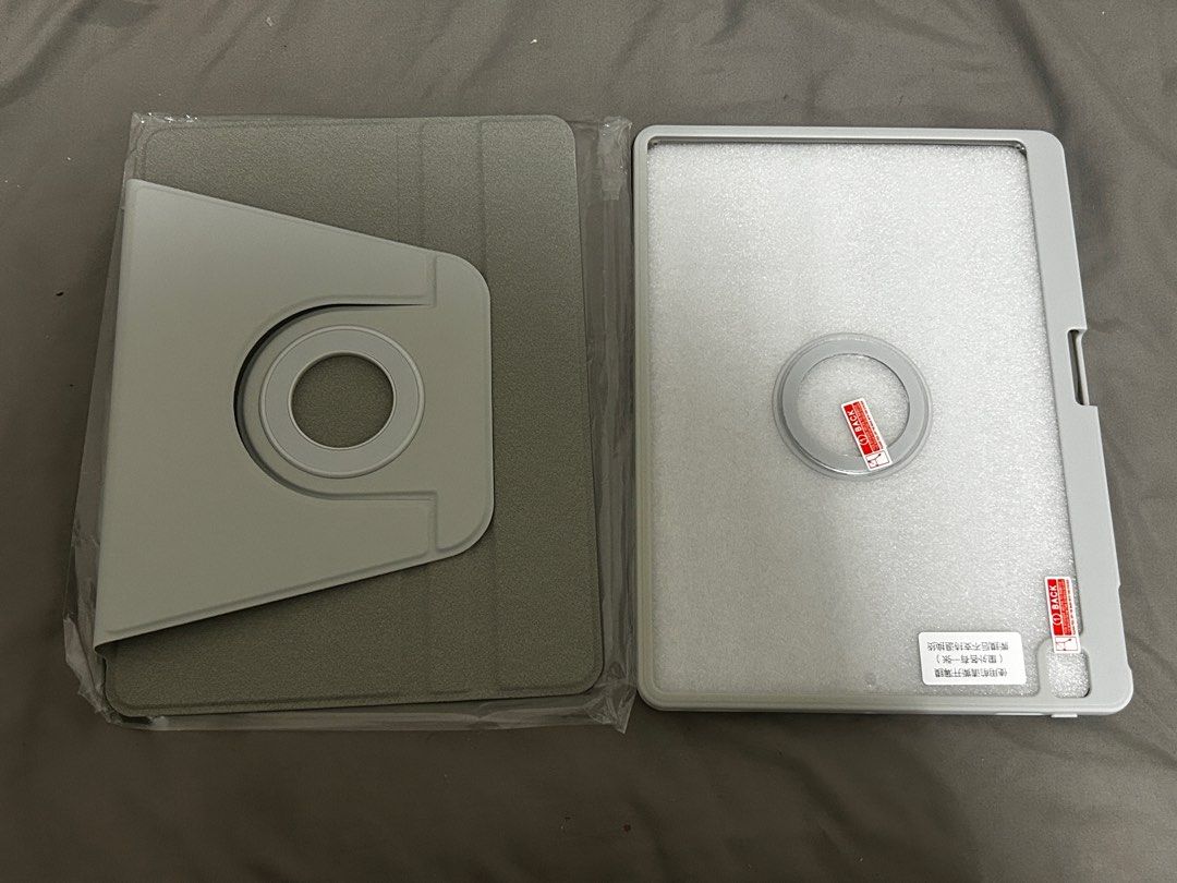 • ipad air 3 / pro magnetic case gray (Category: Other Mobile & Gadget Accessories) located in Pasig City. Submitted by cyamese (Listing ID 1342627290, Image 2). Description: goojodoq ipad air 3 / pro detachable magnetic case in gray • brand new, got the wrong size! really good quality.
