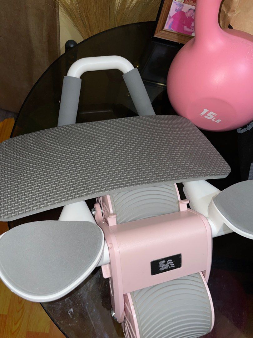 Abdominal Roller (Category: Other Sports Equipment and Supplies) located in Marikina City. Submitted by calimagsofia (Listing ID 1342575535, Image 2). Description: 1 week ko lang nagamit. RFS: Tinamad nako gamitin Same day delivery only via lalamove. SF will be shouldered by the buyer.