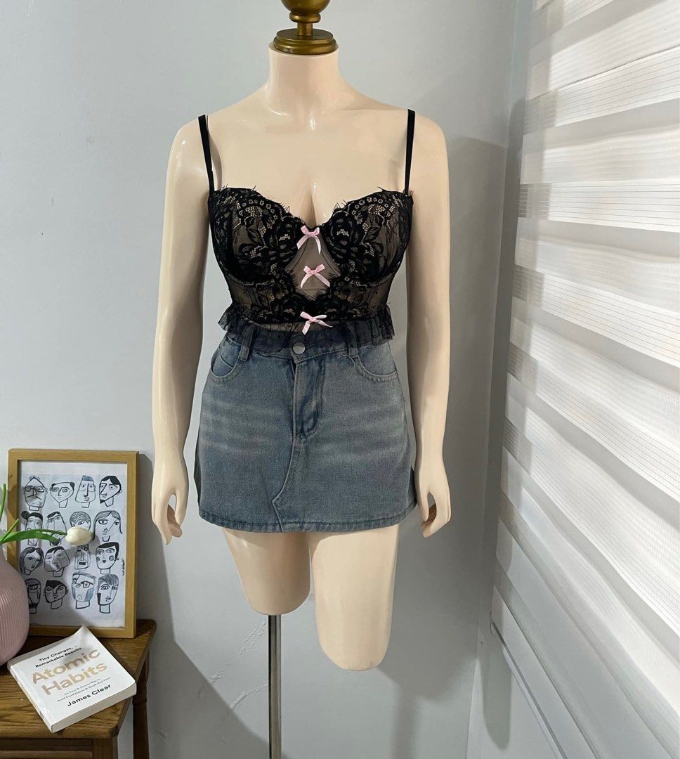 BLACK CORSET TOP (Category: Undergarments & Loungewear) located in Makati City. Submitted by declutter_butter (Listing ID 1342681771, Image 2). Description: Cute pink ribbon corset top with pad. Medium - Large Good quality. PM for more info.