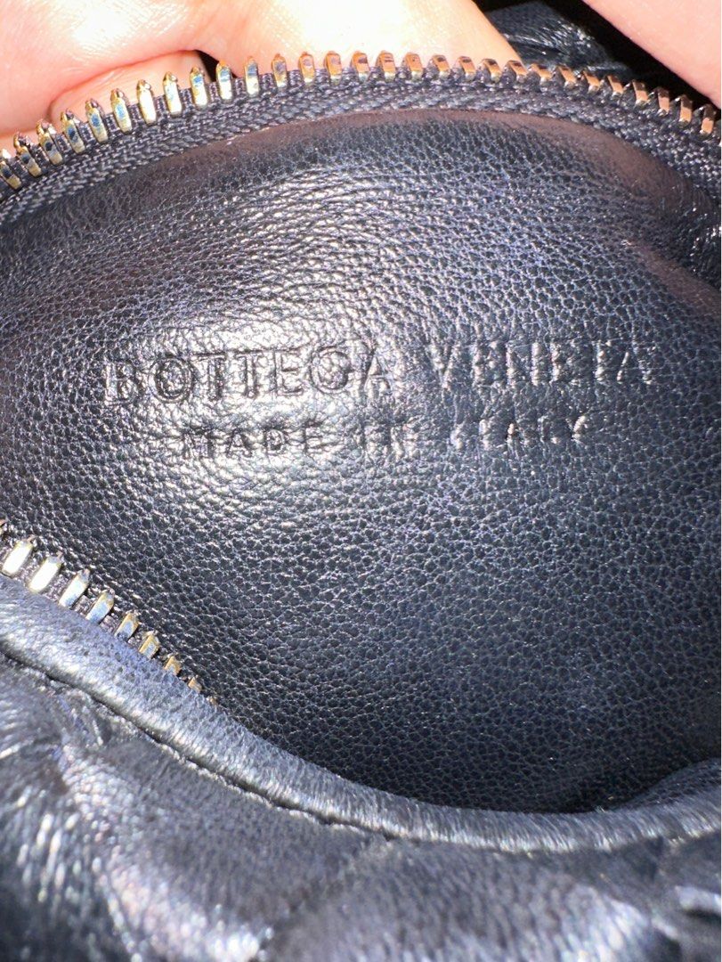 Bottega veneta mini jodie (Category: Luxury Bags & Wallets) located in Davao. Submitted by baggie123 (Listing ID 1342587839, Image 2). Description: Rank A condition No flaws Black color Super ganda pang event nyo this xmas and new year Japan surplus Price is slightly negotiable Silver hardwares.