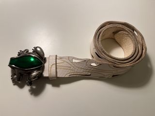 （分類：）位於 。 由 peteratcar 提交（商品編號 1342657462，圖片 1）。簡介： 。