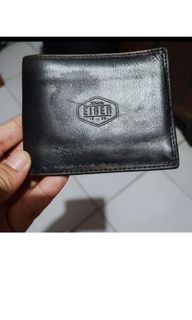 (Kategori: ) berada di . Dikirim oleh brandedauthentic99 (ID iklan 1342515711, Gambar 1). Deskripsi: .