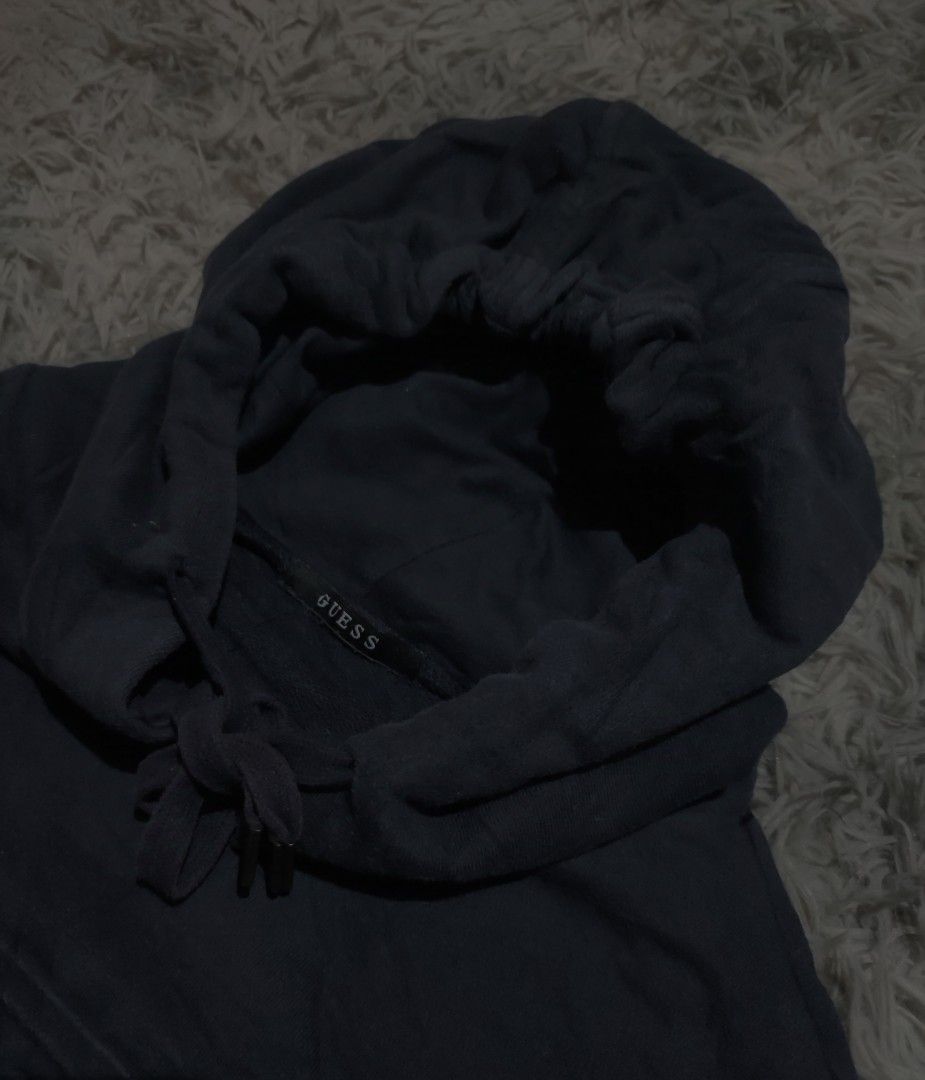 GUESS EMBOSSED TRIANGLE LOGO HOODIE Men s Fashion Coats Jackets and Outerwear on Carousell