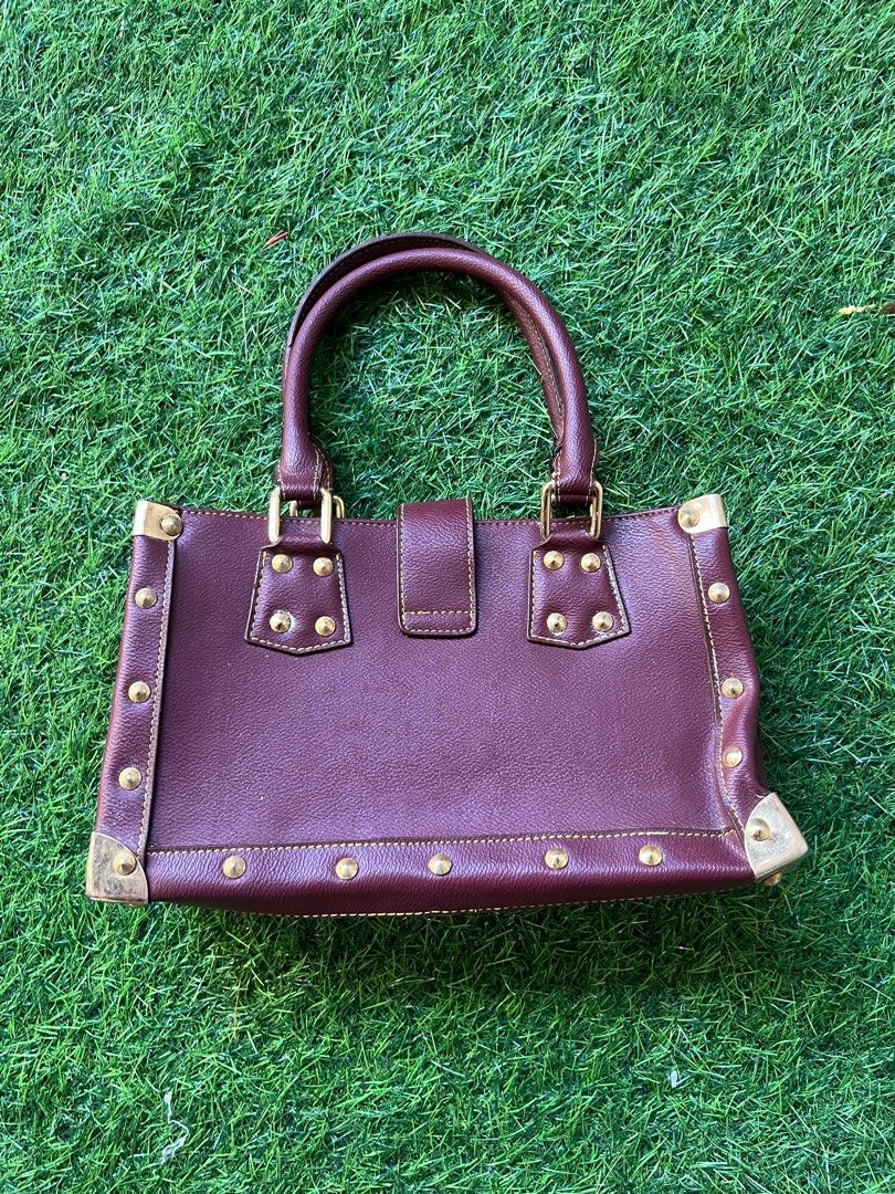 Louis Vuitton Suhali Le Fabuleux (Category: Luxury Bags & Wallets) located in General Trias. Submitted by zrchustle.604 (Listing ID 1342571913, Image 2). Description: no makor issue.