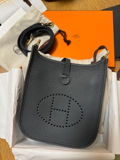 （分類：）位於 。 由 barrycs 提交（商品編號 1342514874，圖片 1）。簡介： 。