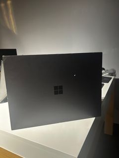 (Category: ) located in . Submitted by microsoftsurfacesupplier (Listing ID 1342632505, Image 1). Description: .