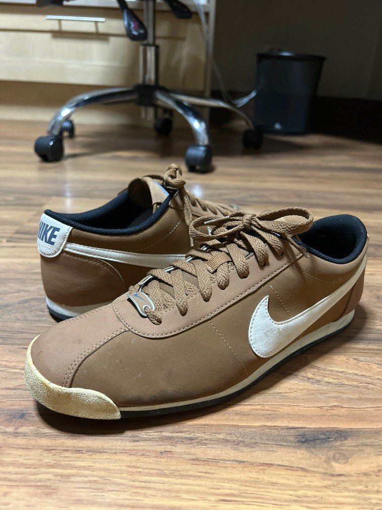 Nike riviera leather shop