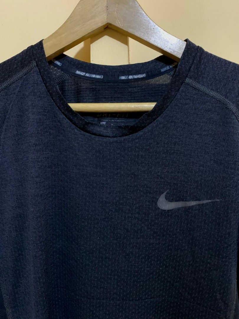 ❌❌SOLD SHOPE❌❌NIKE Swoosh Dri-fit Athletic Dept Running Tee Kaos T-shirt  baju Baselayer tee baju Sport Dry Quick technical Sportwear Running  Mountain