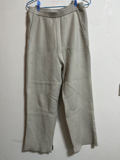 （分類：）位於 。 由 chaussss 提交（商品編號 1342558247，圖片 1）。簡介： 。