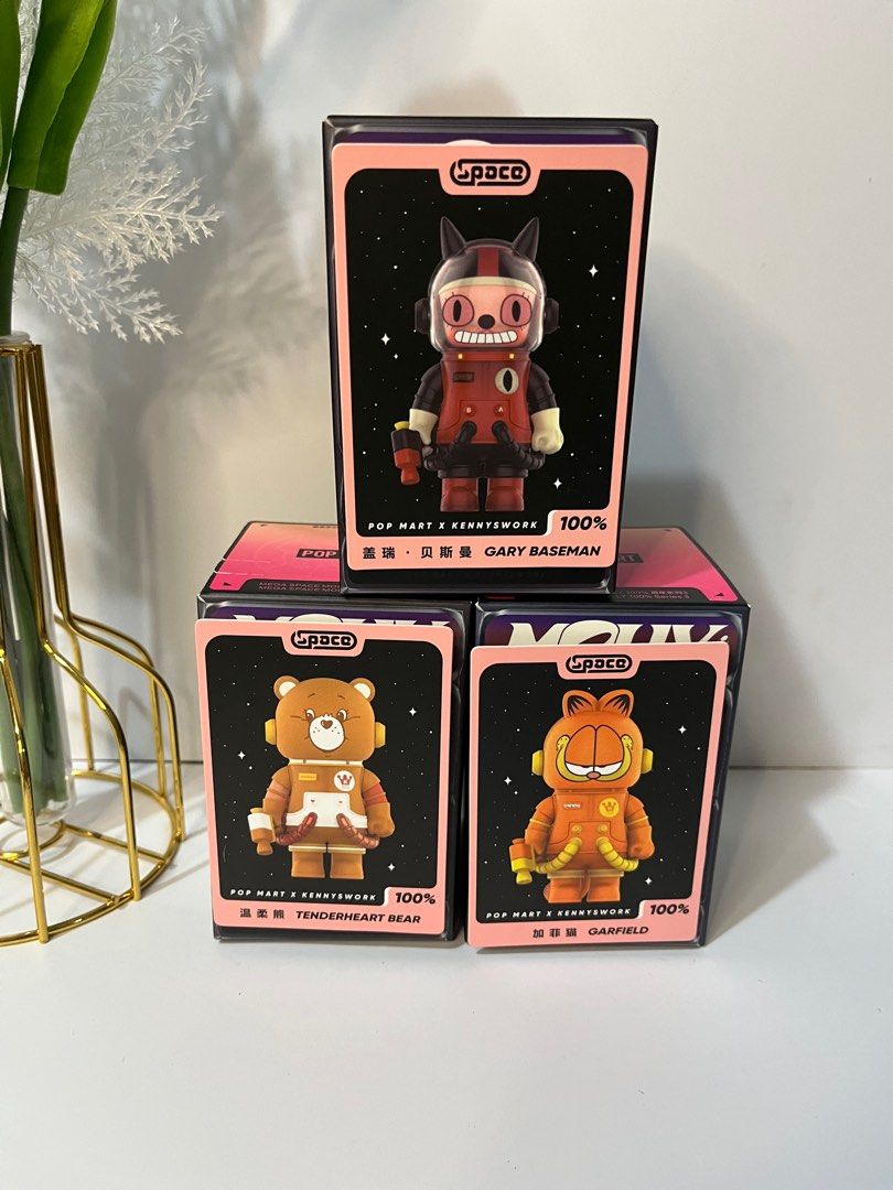POP MART SPACE MOLLY 100% SERIES 3 (Category: Designer & Blind Box Toys) located in Quezon City. Submitted by laniebeeee (Listing ID 1342654495, Image 1). Description: SERIES 3 available: - Garfield (SOLD) - Gary Baseman - Tenderheart Bear.