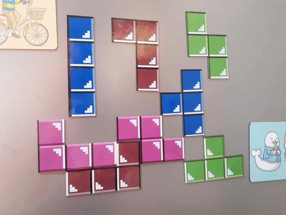 TETRIS Ref Magnets (Category: Character Goods) located in Quezon City. Submitted by bargainbayan (Listing ID 1342567419, Image 1). Description: TETRIS Magnets 🕹️🎮 Great for your refrigerator or PC Case! Price: P200 for the set (8 pcs.) For a more detailed look, please refer to the images. Send me a message if you want to see more..