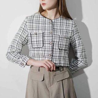 (Kategori: ) berada di . Dikirim oleh lisyaadrani (ID iklan 1342514717, Gambar 1). Deskripsi: .