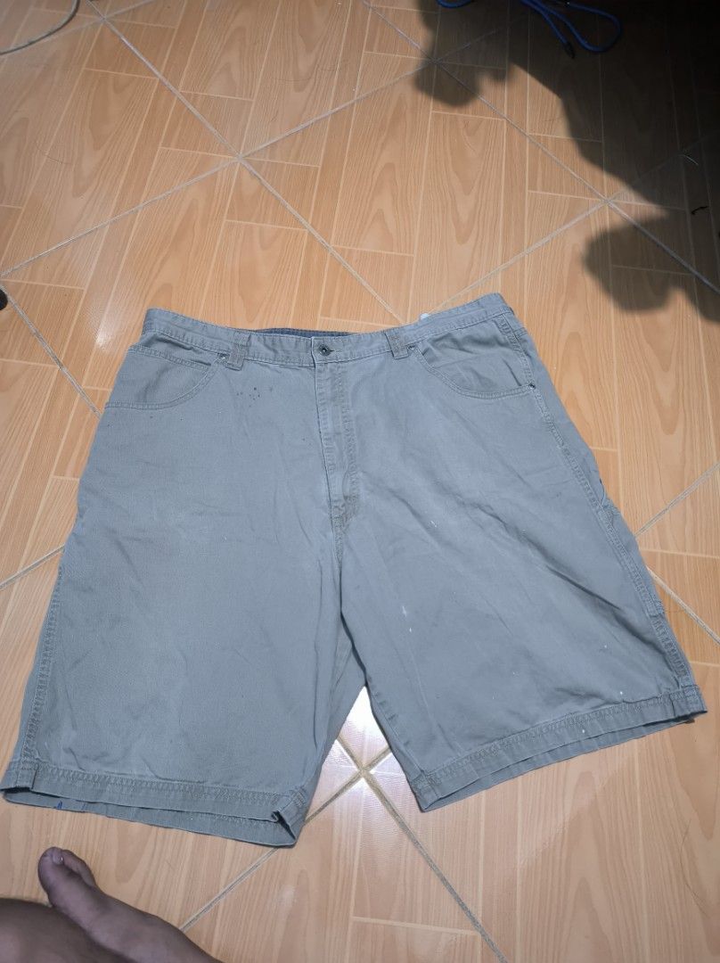 Wrangler Carpenter jorts/shorts (Category: Shorts) located in Subic. Submitted by zero2ism (Listing ID 1342649189, Image 3). Description: Wrangler Carpenter jorts/shorts Size 40 on tag Length is 22 inches Hem is 13 inches Good condition no major issue just paint splatters and stains.