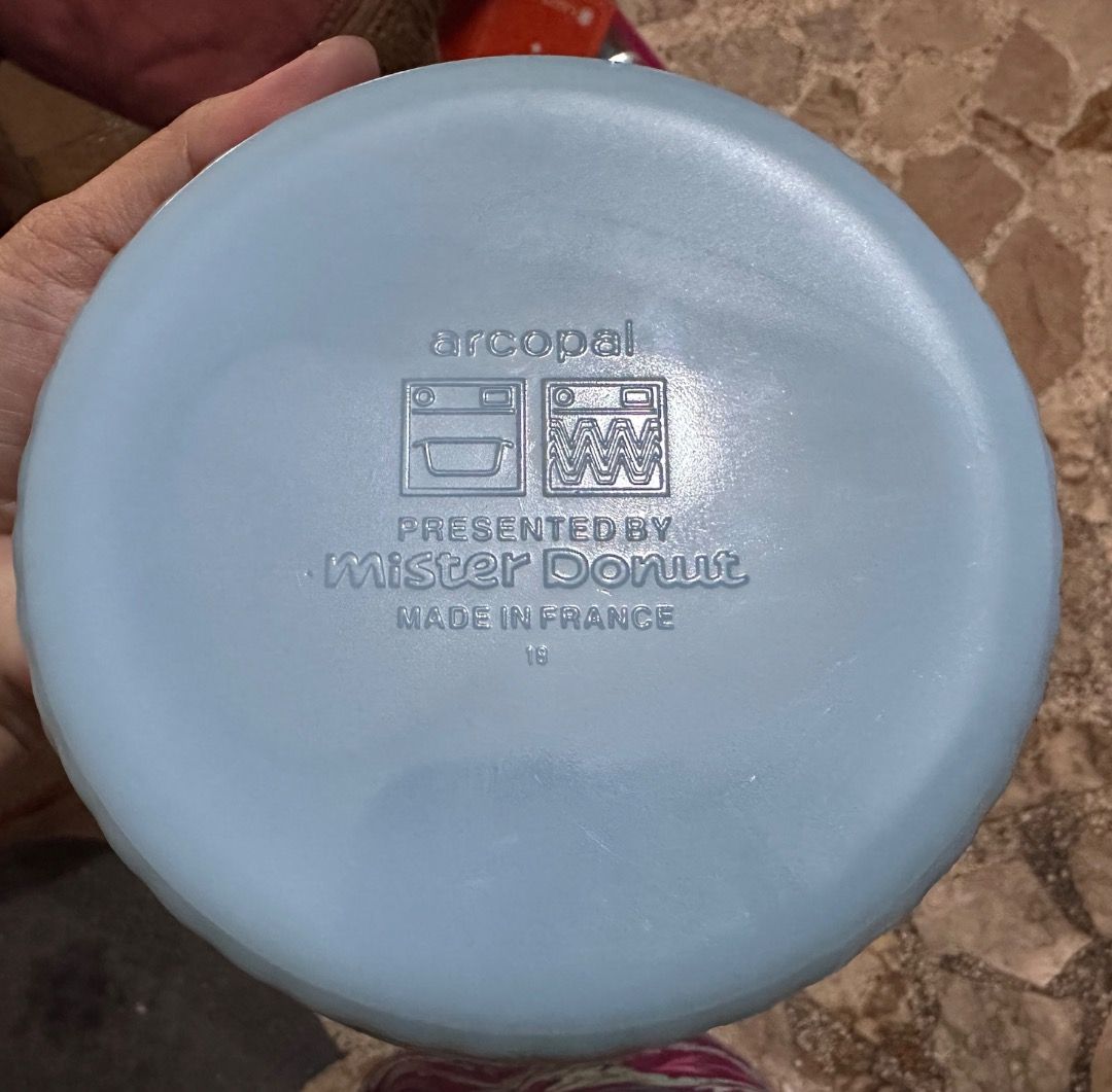 Limited Edition Arcopal x Mister Donut (Category: Bakeware) located in Antipolo. Submitted by queens.collections (Listing ID 1339472485, Image 3). Description: 5 sets cups and saucer 5 sets bowl.