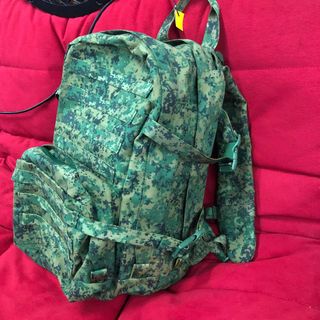 (Category: ) located in . Submitted by dcbundle (Listing ID 1339516813, Image 1). Description: .