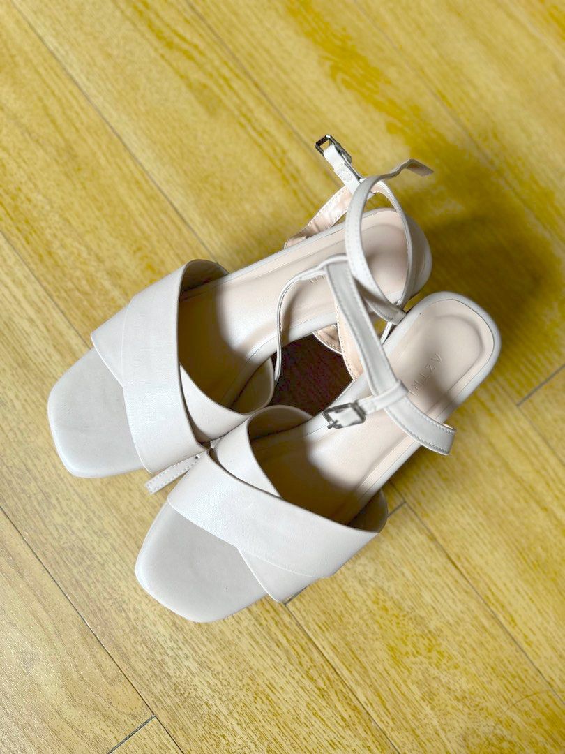 Aztrid Beige Chunky Sandals with Heels (Category: Heels) located in Manila. Submitted by declutter_rebuff (Listing ID 1339519147, Image 3). Description: Heels - 3 inches Can for sizes 7 to 8.