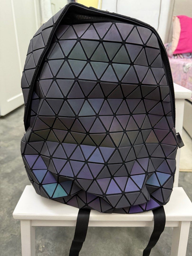 Back pack (Category: Backpacks) located in Kuala Lumpur. Submitted by luckymoon.24d34c (Listing ID 1339486612, Image 3). Description: .