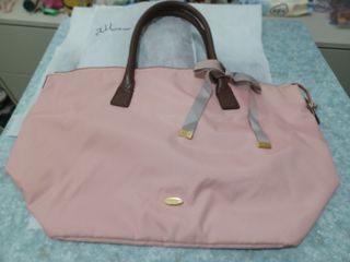 （分類：）位於 。 由 hellokitty1088 提交（商品編號 1339528445，圖片 1）。簡介： 。