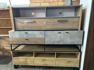 (Category: ) located in . Submitted by priceworthfurniture (Listing ID 1339550357, Image 1). Description: .