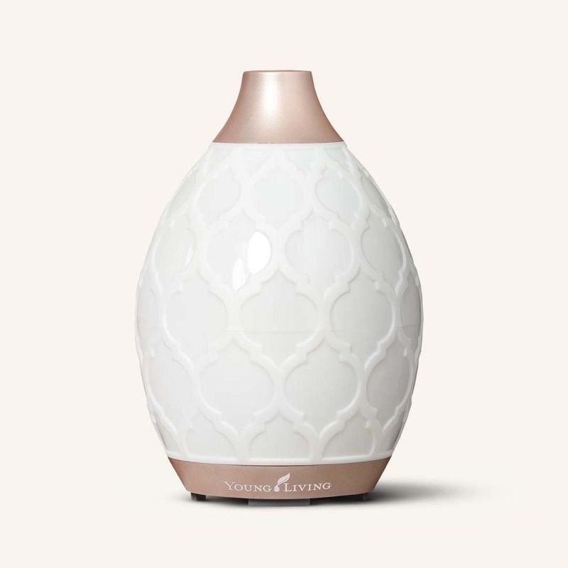 Desert Mist Diffuser Set (Category: Home Fragrance) located in Kuala Lumpur. Submitted by hdazi (Listing ID 1339521435, Image 1). Description: Young Living Desert Mist Diffuser. Complete 1 set with essential oils. New in box. .