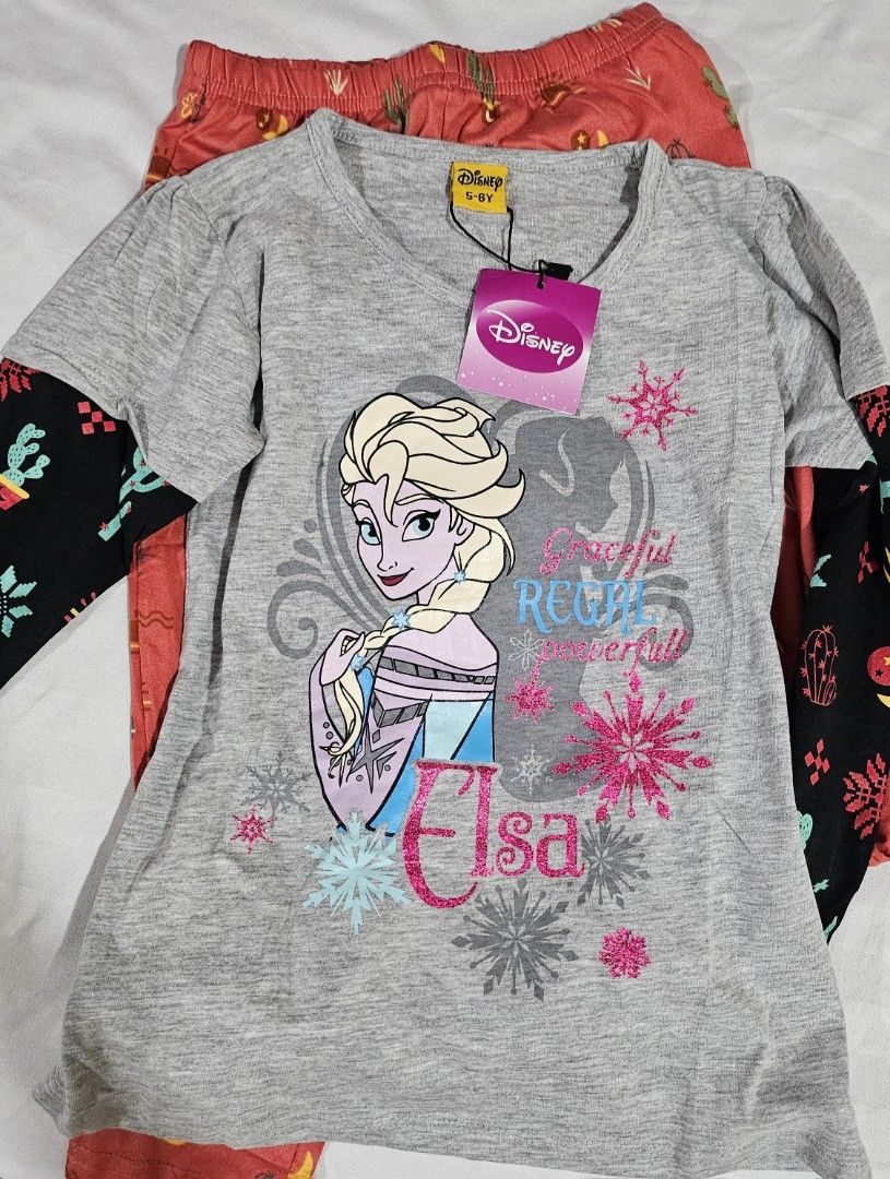 Disney Leggings Set 5-6yo (Category: Babies & Kids Fashion) located in Taguig. Submitted by phpreaime (Listing ID 1339465500, Image 1). Description: Disney Long sleeves Leggings Set Size 5-6yo 699.75 on tag, selling for 399 pesos only (last price) Location: Taguig City Pick up via Lalamove or grab Shpee check out also available.