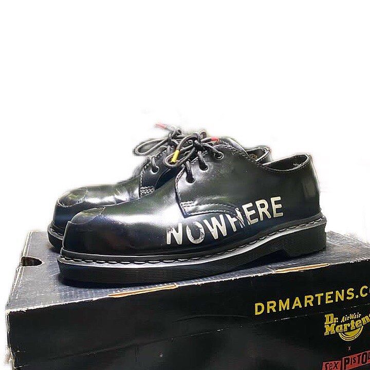 DR MARTENS X SEX PISTOLS 70S 1461 hole black boredom nowhere - Main Image