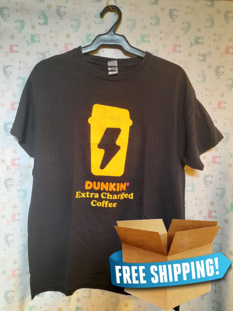 DUNKIN' DONUTS (Category: Tshirts & Polo Shirts ) located in San Jose del Monte. Submitted by r33s3 (Listing ID 1335460091, Image 1). Description: Black Medium Dimes 28x20 RFS Deluttering Of My Personal Pop Shirt Collection For The Past Years Color Rate 9/10 Color May Vary From Room Lighting ***FREE SHIPPING Payment First Policy Feel Free To DM.