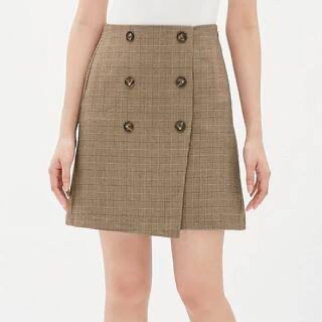 GU UNIQLO Check Wrap Mini Skirt Women s Fashion Bottoms Skirts on Carousell
