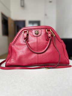 (Category: ) located in . Submitted by baglovers.id (Listing ID 1339511453, Image 1). Description: .