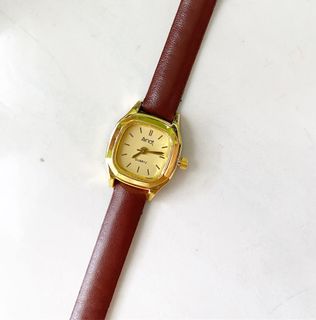 (Kategori: ) berada di . Dikirim oleh jevdhe (ID iklan 1339523856, Gambar 1). Deskripsi: .