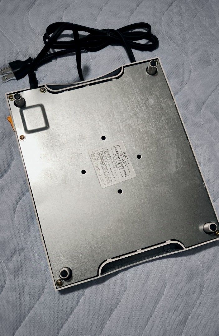 Japan Surplus Food warmer (Category: Cookers) located in Cavite. Submitted by csl_corner (Listing ID 1339524446, Image 3). Description: Japan Surplus Food warmer 100% Authentic Original from Japan 110volts (use transformer or avr).