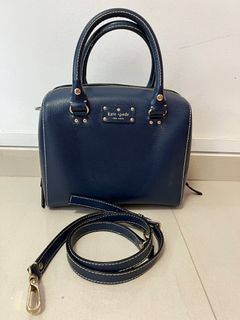 (Category: ) located in . Submitted by stylish_closet (Listing ID 1339418299, Image 1). Description: .