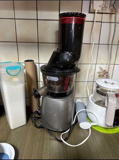 (Category: ) located in . Submitted by marvorite (Listing ID 1339519770, Image 1). Description: .